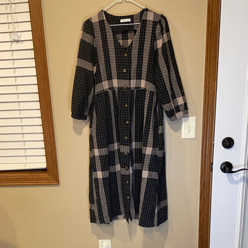 Neuflora Raleigh Dress